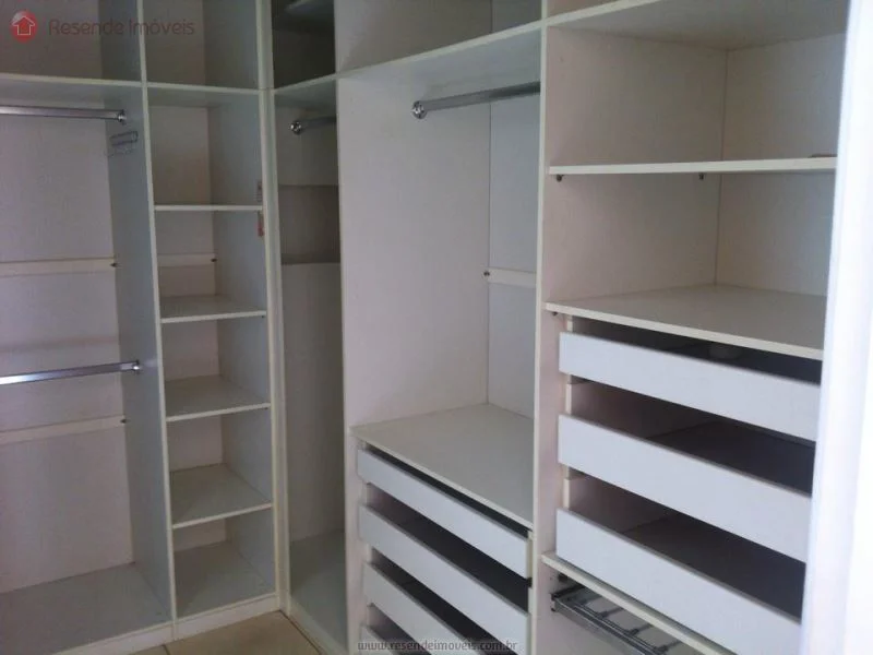 Foto 35 de 47 - Casa para aluguel em Boa Vista I